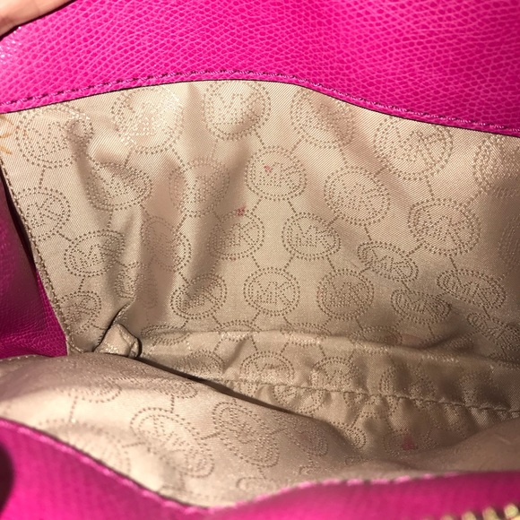 Hot Pink Michael Kors - Picture 6 of 8